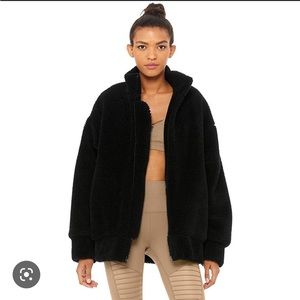 Alo Yoga Norte Sherpa Coat